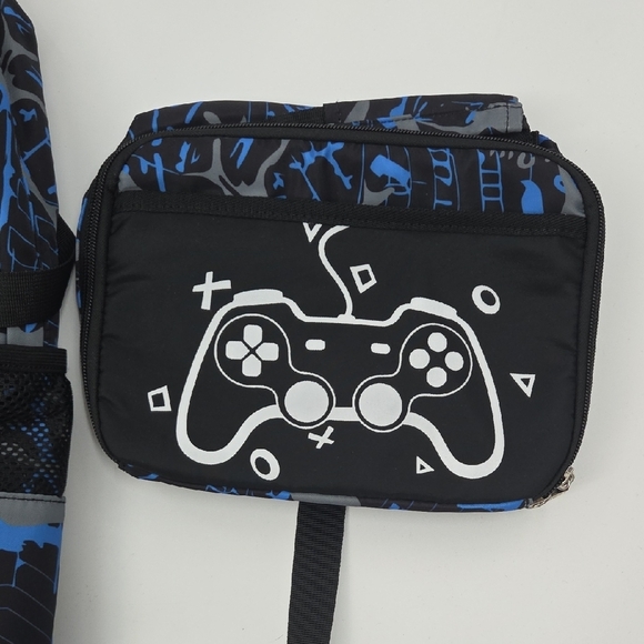 Blue and Black Gaming Backpack Set with Controller Design Glow In The Dark NWOT - Picture 10 of 16